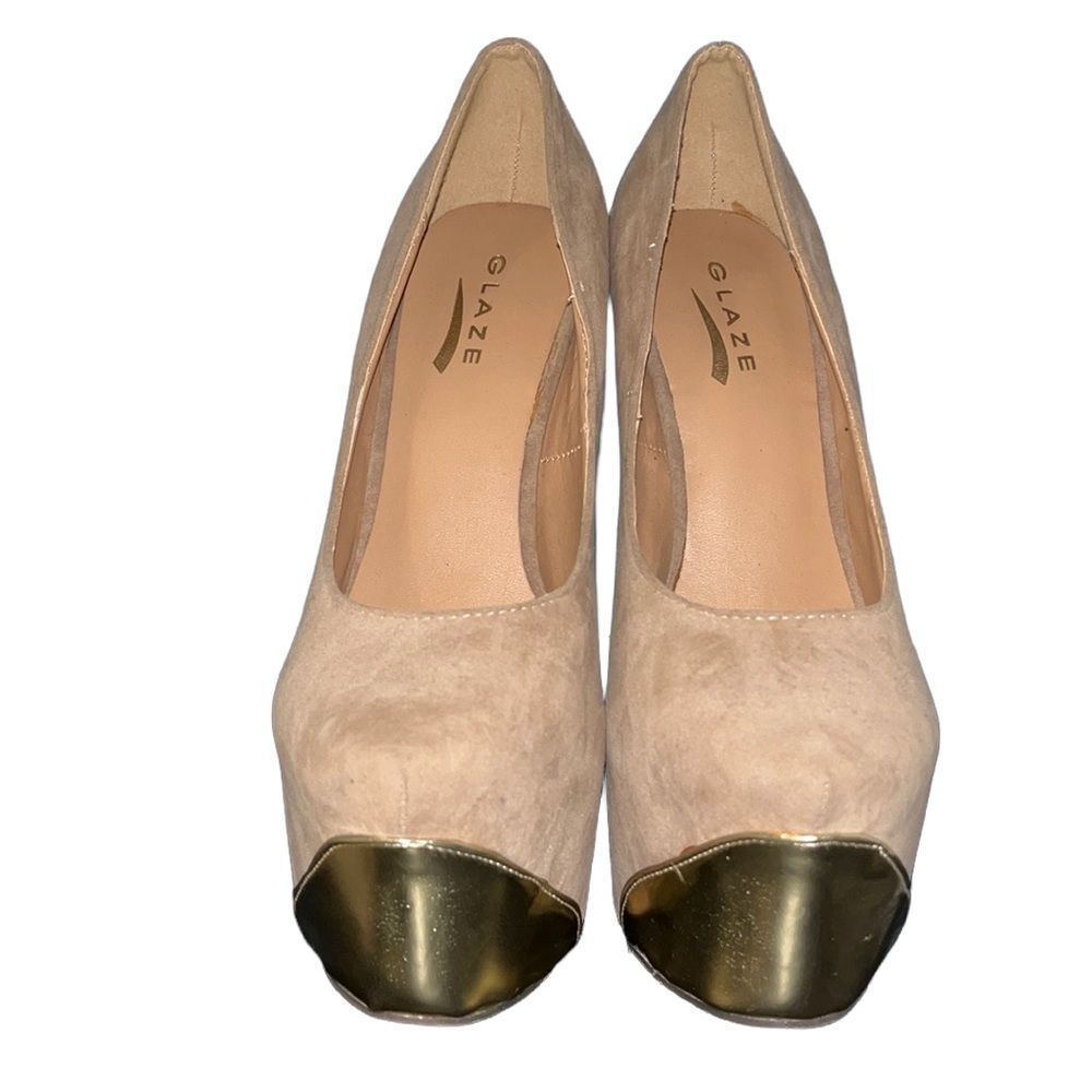 𝅺GLAZE brand Nude suede and gold platform heels size 7 with 7” heel